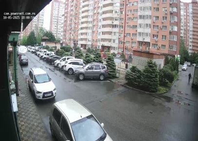 Повернет город на ладони